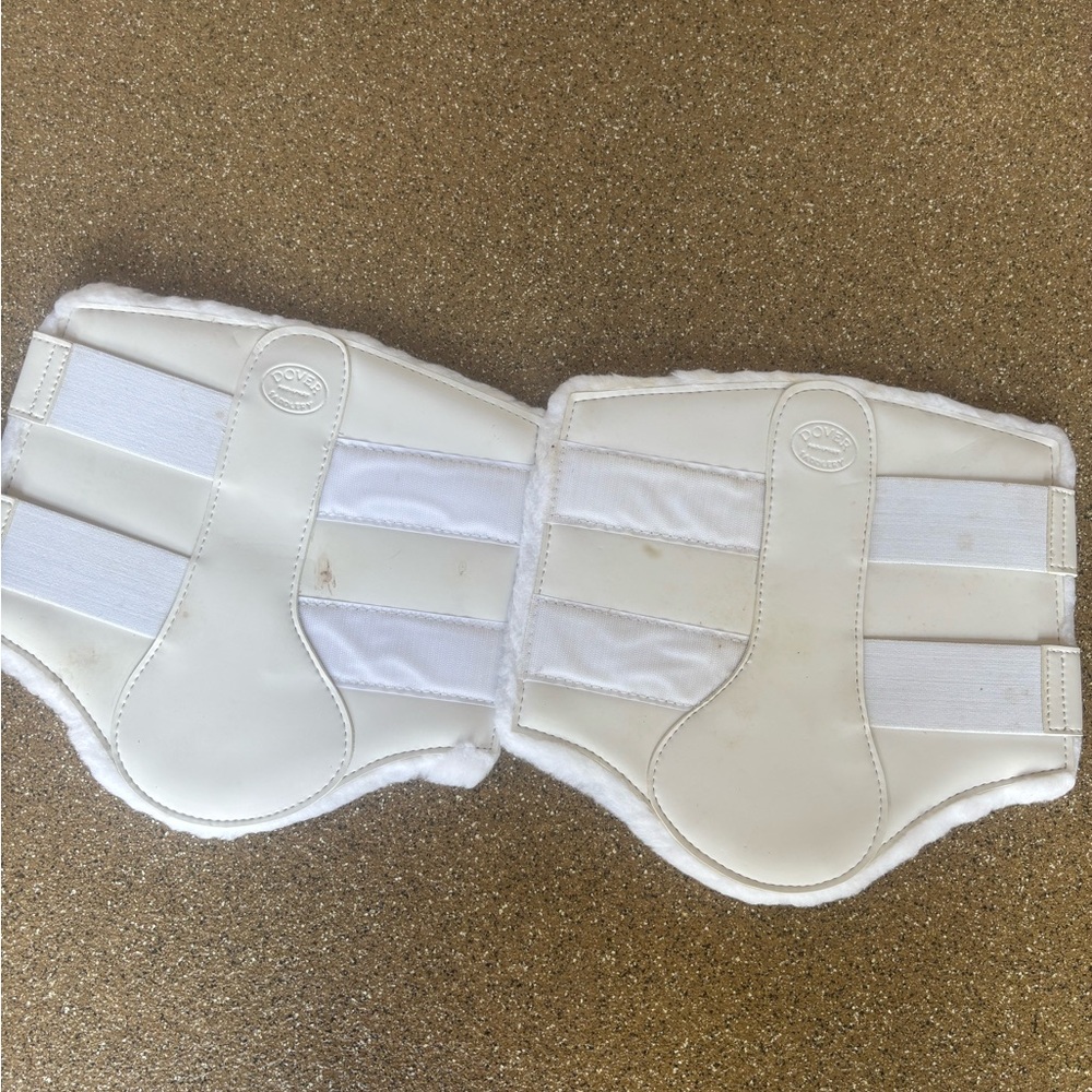 White Dover brush boots